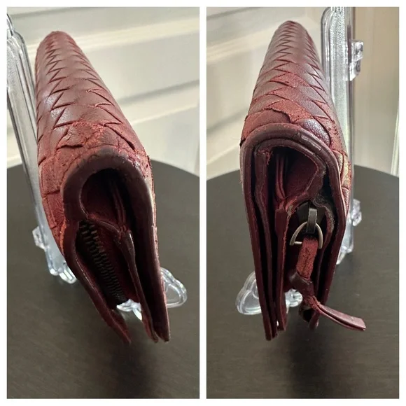 Bottega Veneta Woven Burgundy Classic Leather Wallet - Authentic - Picture 15 of 15